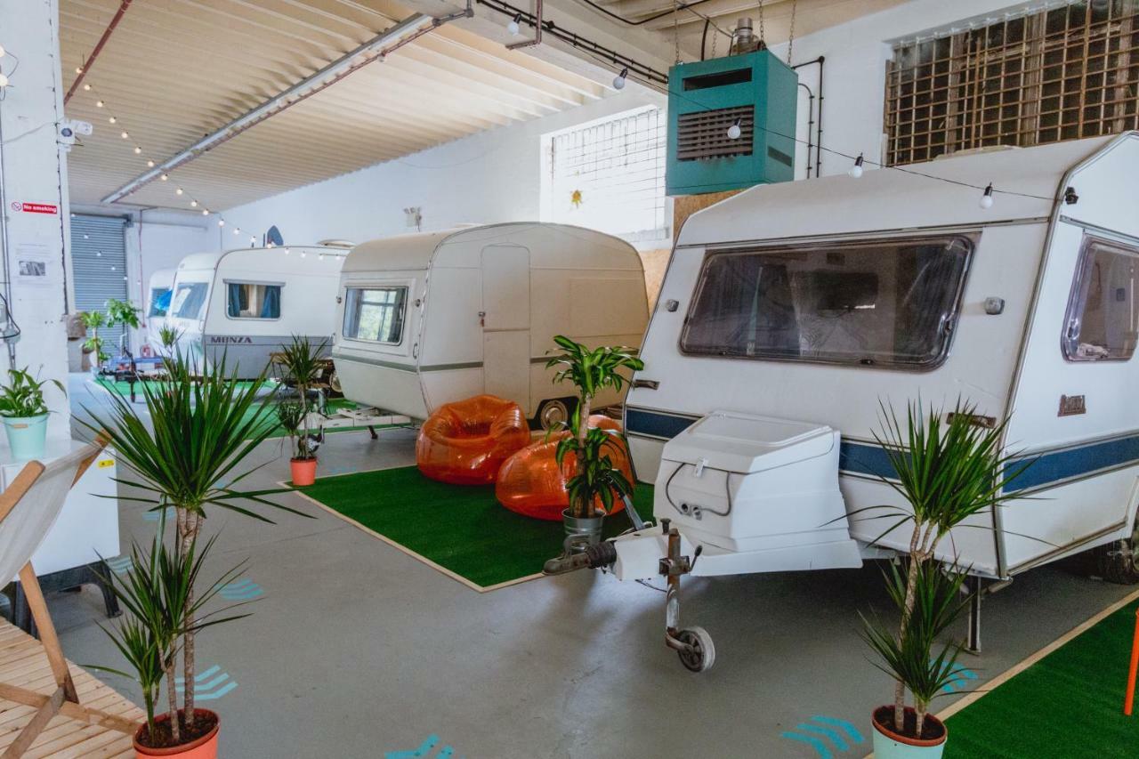 Towed Town Camping Бристоль Экстерьер фото